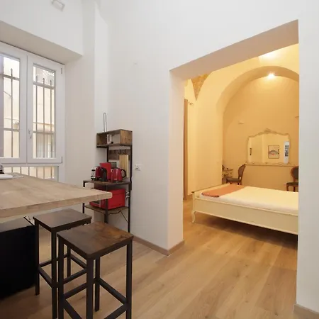 Ych-Lovely Apartment Near Termini Station Rome Exterior photo