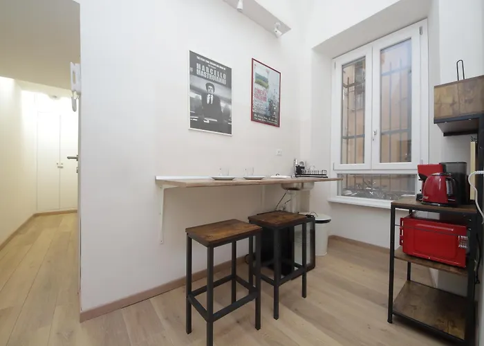 Ych-Lovely Apartment Near Termini Station